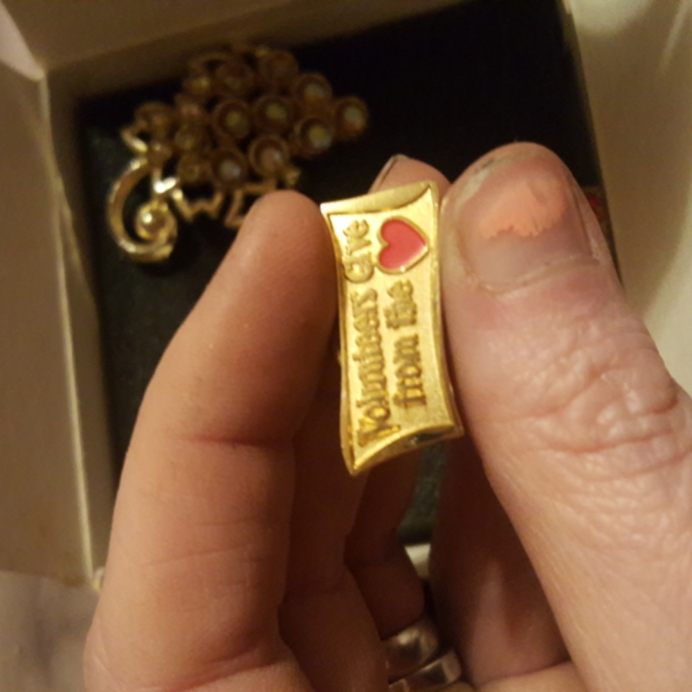 pins - Picture 2 of 4